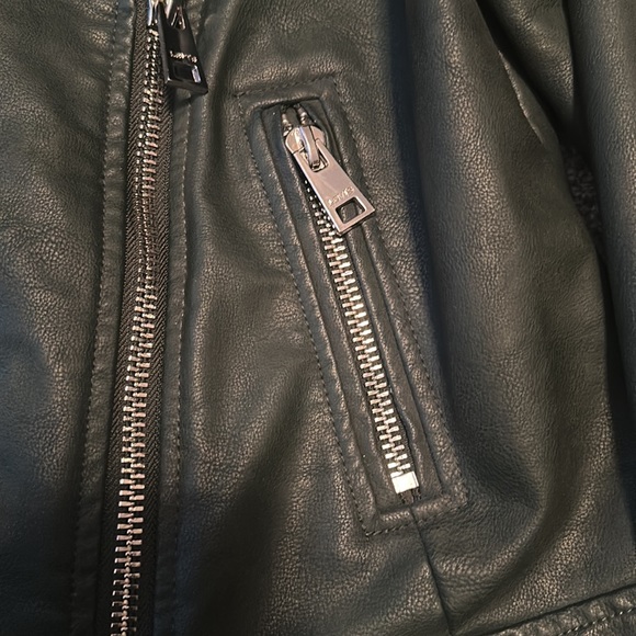 Levi Faux Leather Sherpa Jacket - Picture 7 of 12